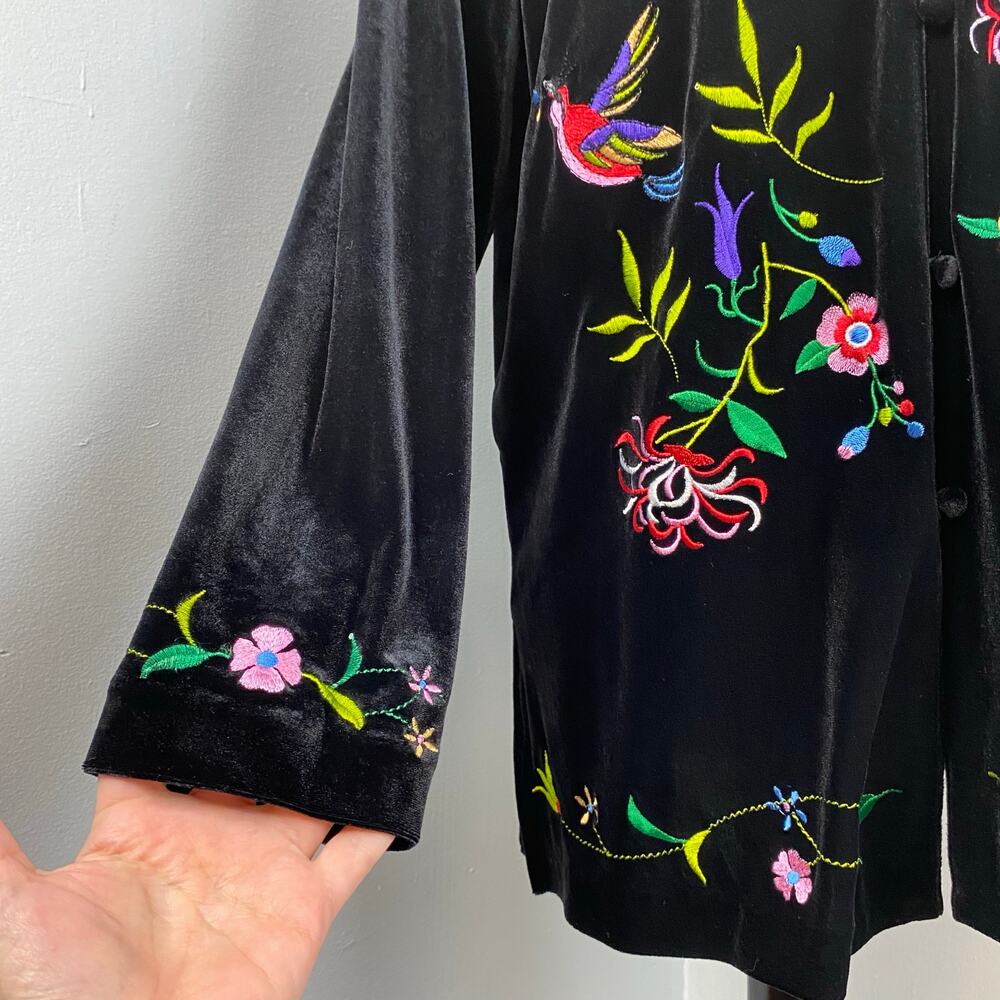 Susan Graver Black Velour Floral Embroidered Button Down Top Kimono Jacket Small - Picture 4 of 10